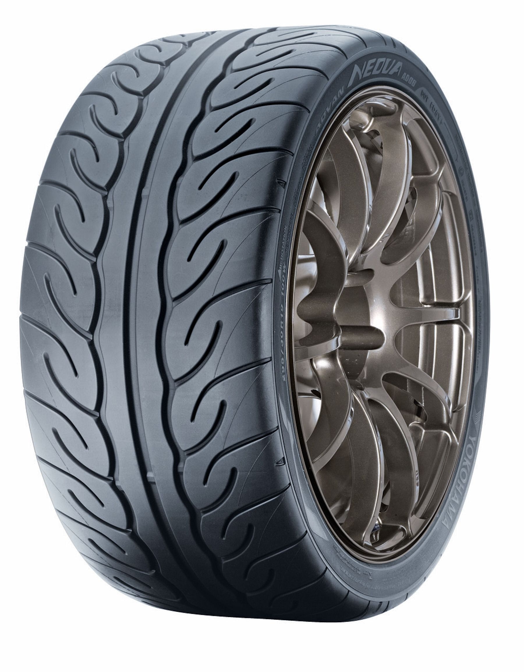 Yokohama Advan Neova AD08 245/45 ZR17 95W