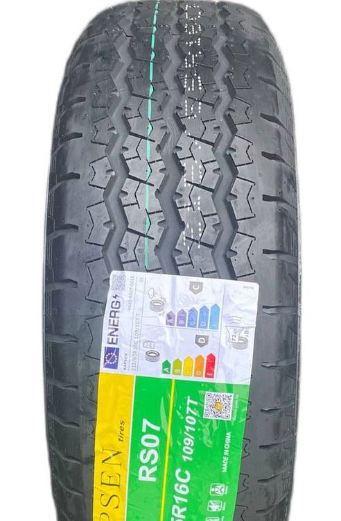 Kapsen RS07 225/70 R15C 112/110T